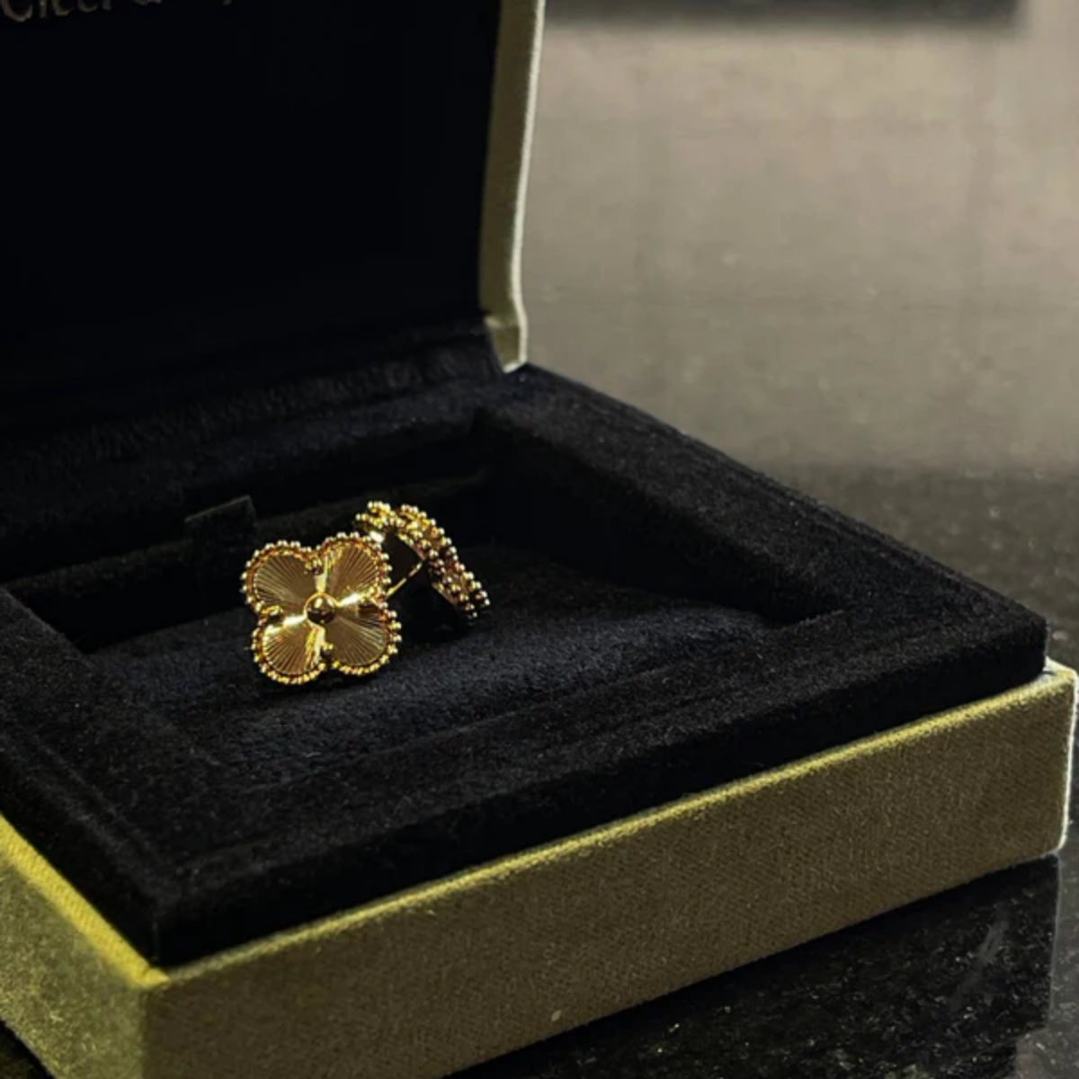 Conjunto Alhambra Vintage Trevo Completo Brilhante - Ouro 18K