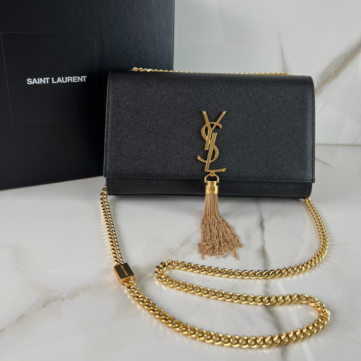 Bolsa YSL Kate Pequena detalhe Cassandre