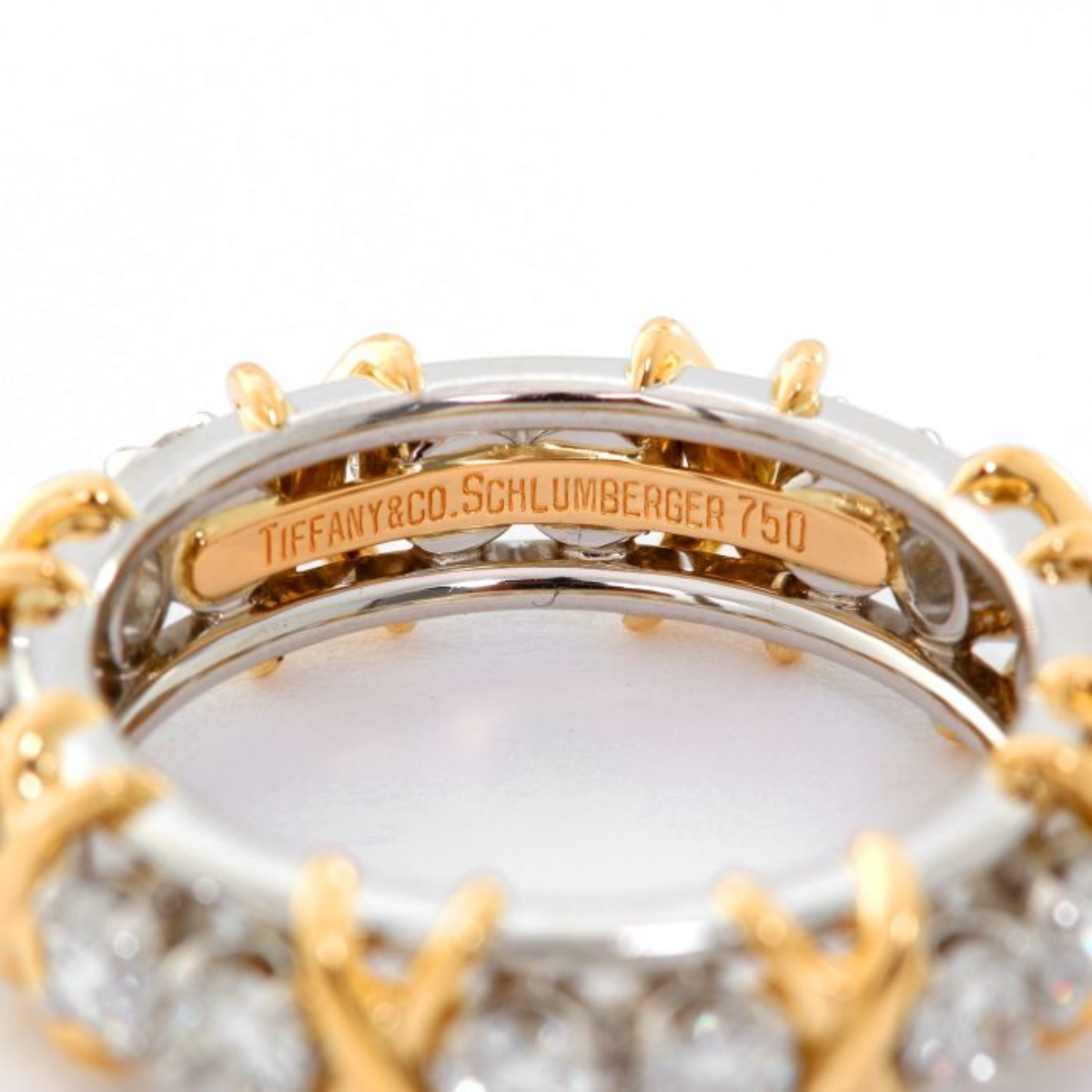 Anel Dezesseis Brilhantes - Ouro 18K