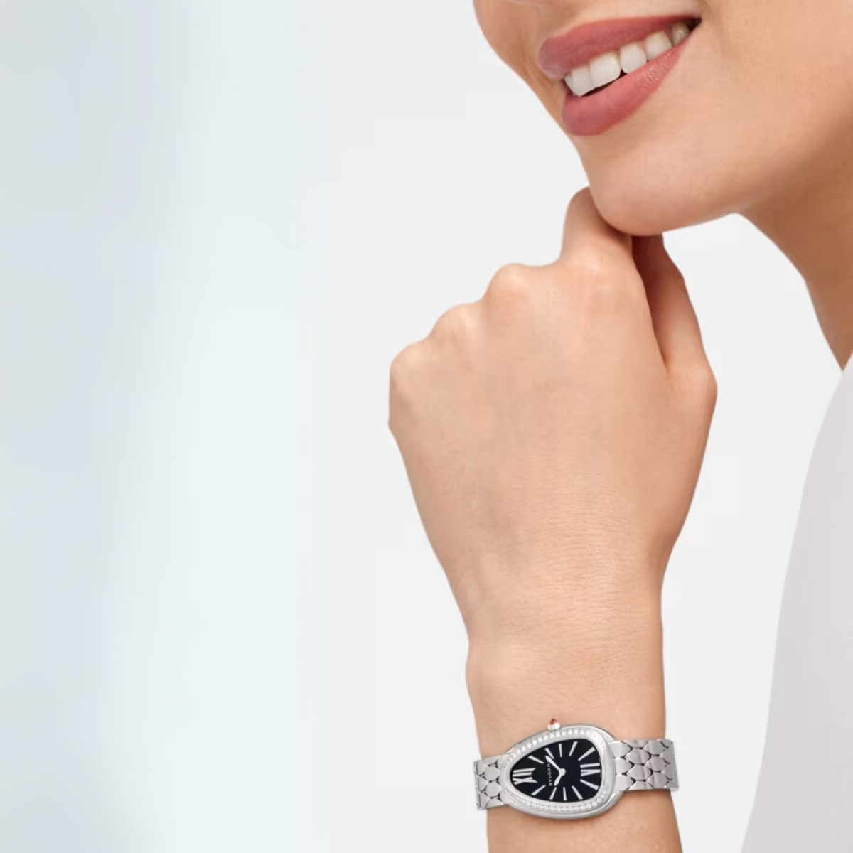 Relogio Serpenti Cravejado Fundo Preto - Prata 925