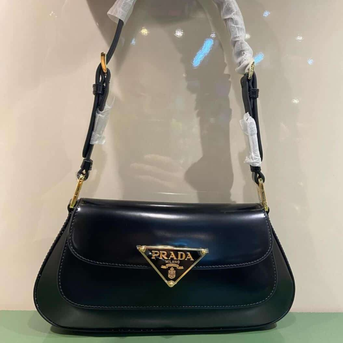 Bolsa Prada Couro Preta