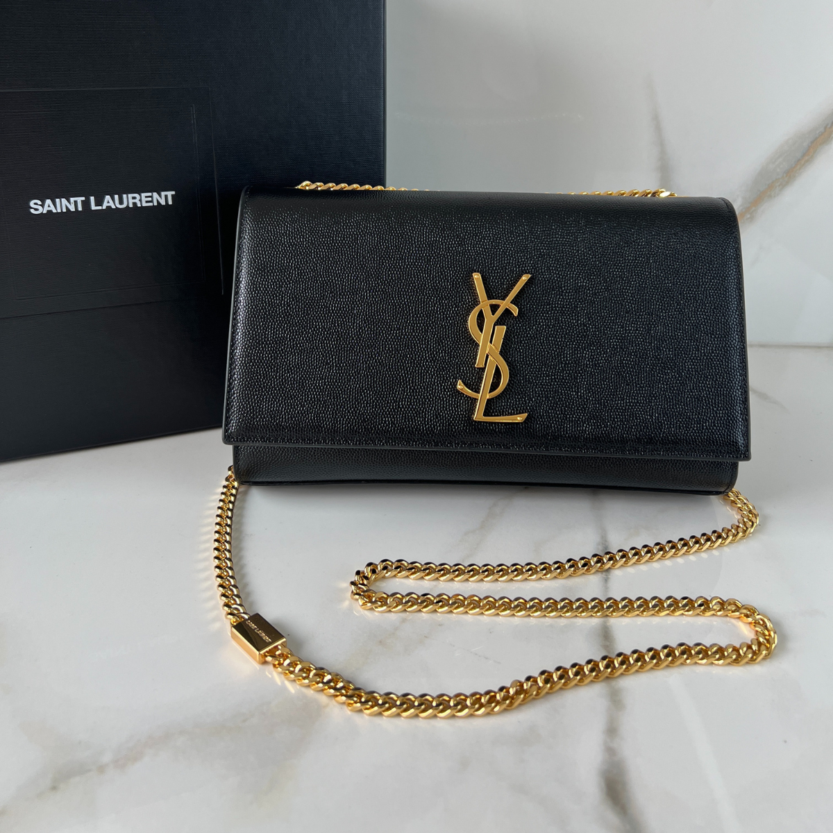 Bolsa YSL Kate Pequena Preta