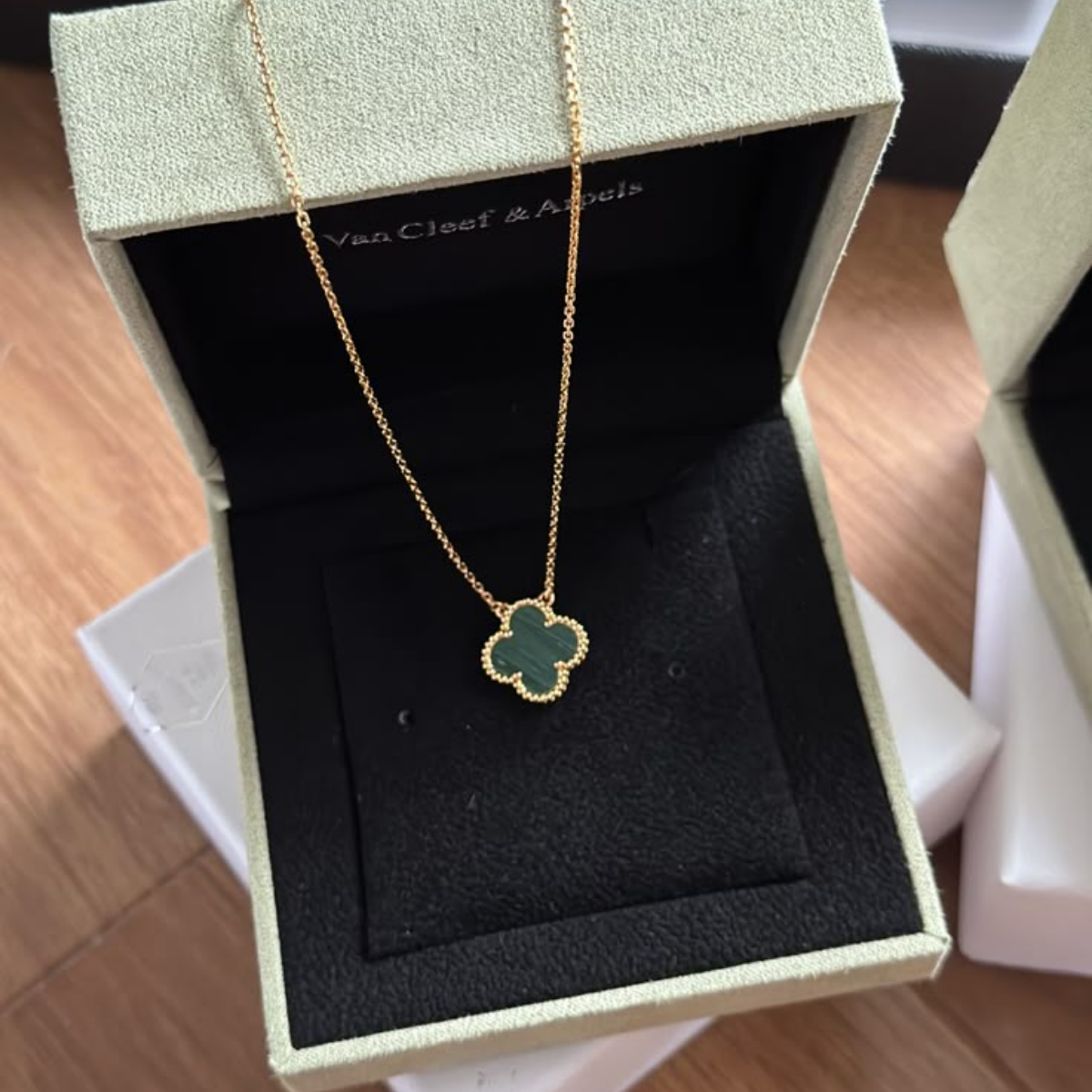 Conjunto Alhambra Vintage Trevo Completo Verde - Ouro 18K