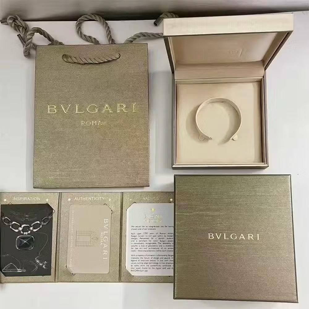 Embalagem Bulgari + Complementos